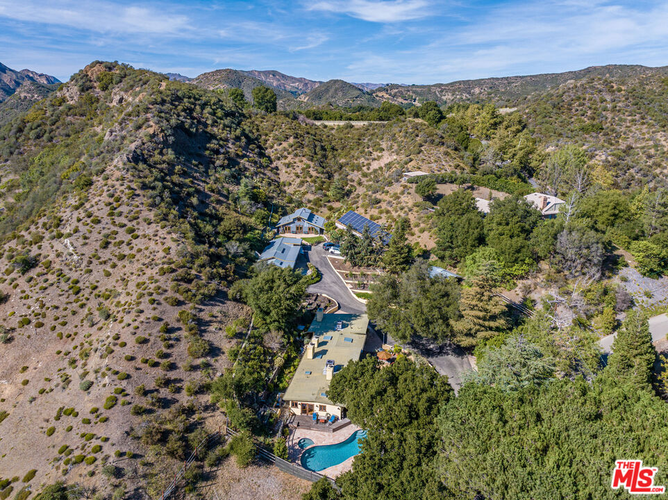 667 Crater Camp Dr