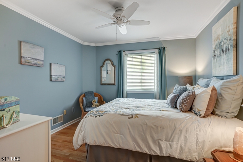 93 Crabapple Ln