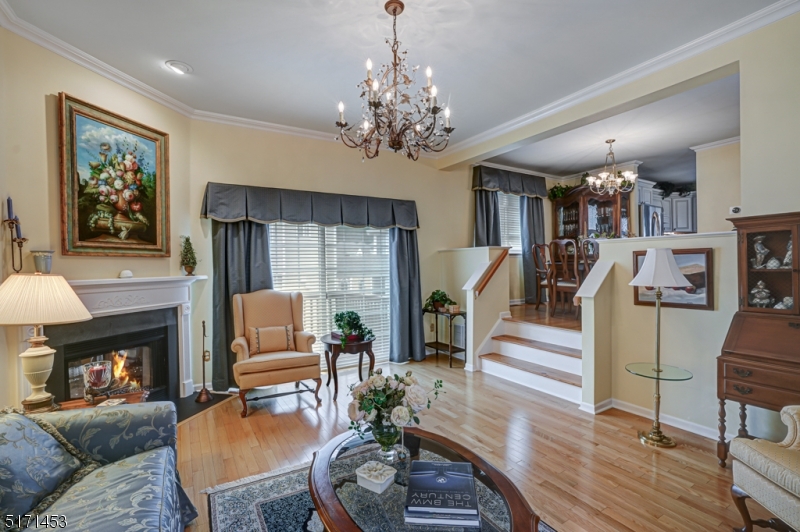 93 Crabapple Ln