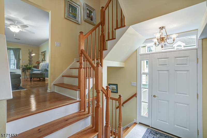 93 Crabapple Ln
