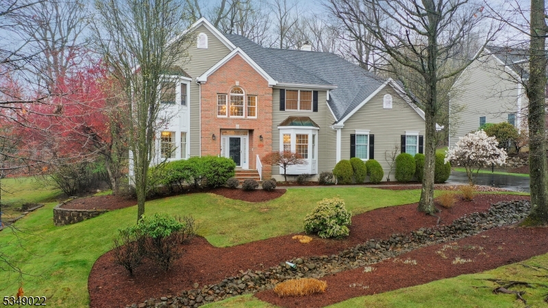 24 Talmadge Ln