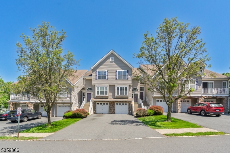 708 Wendover Ct