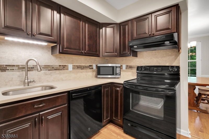 26 Countryside Dr