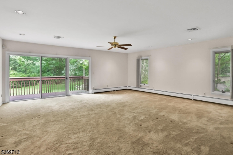 15 Long Hill Rd