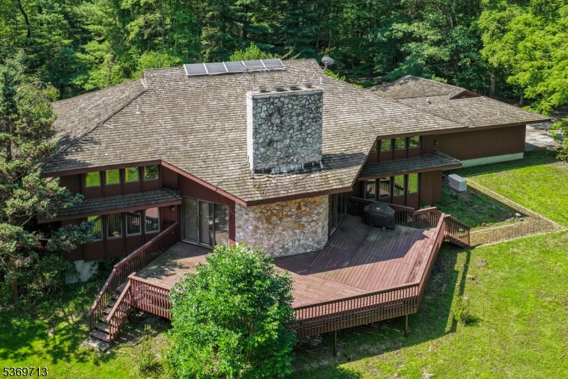15 Long Hill Rd