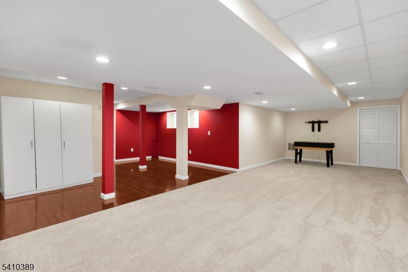450 Vanderveer Rd