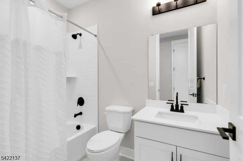 103 Honeysuckle Ln 815