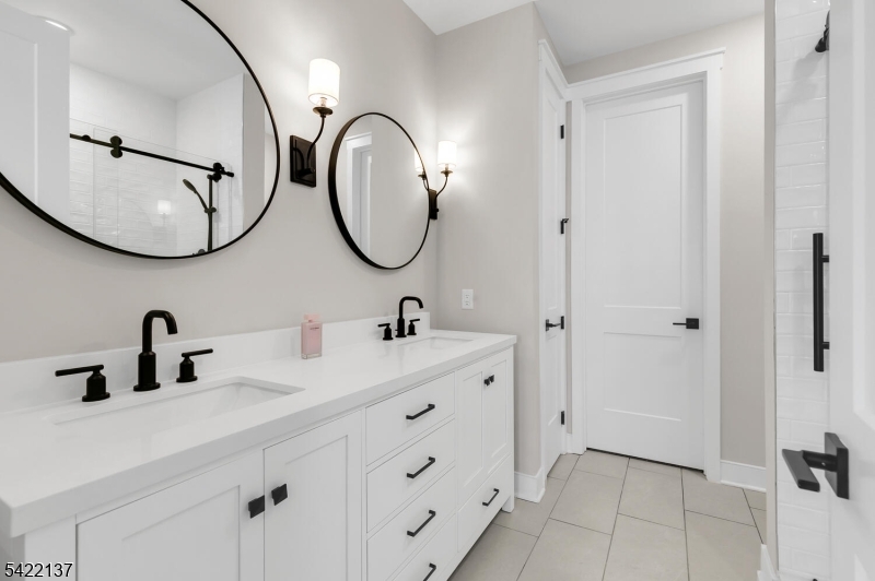 103 Honeysuckle Ln 815