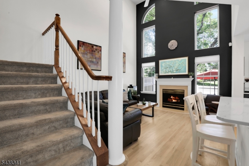 10 Raleigh Ct