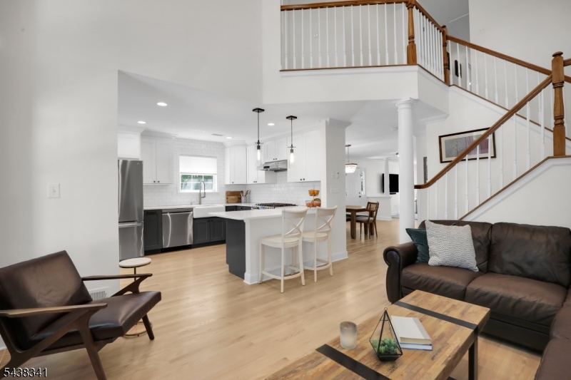 10 Raleigh Ct