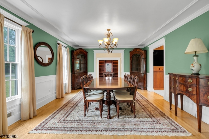 1265 Mount Airy Rd