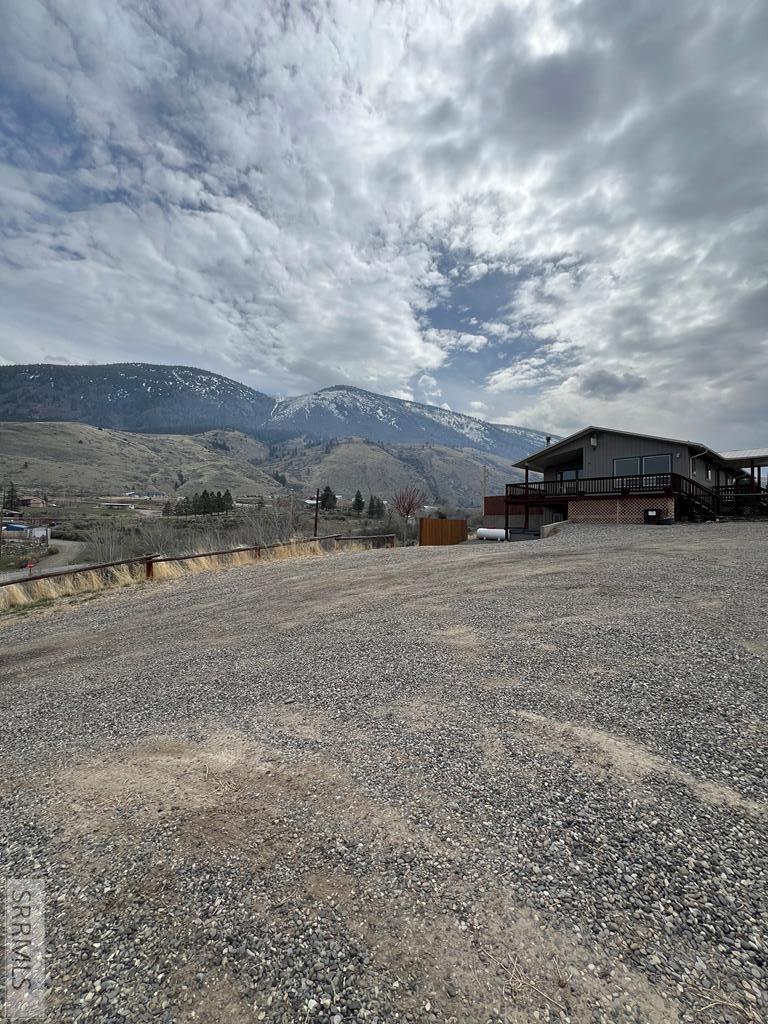33 N Primrose Drive
