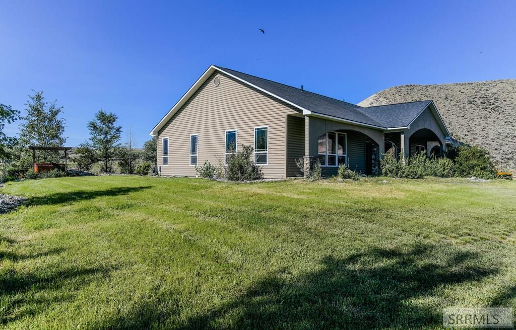 73 Mcdevitt Creek Road