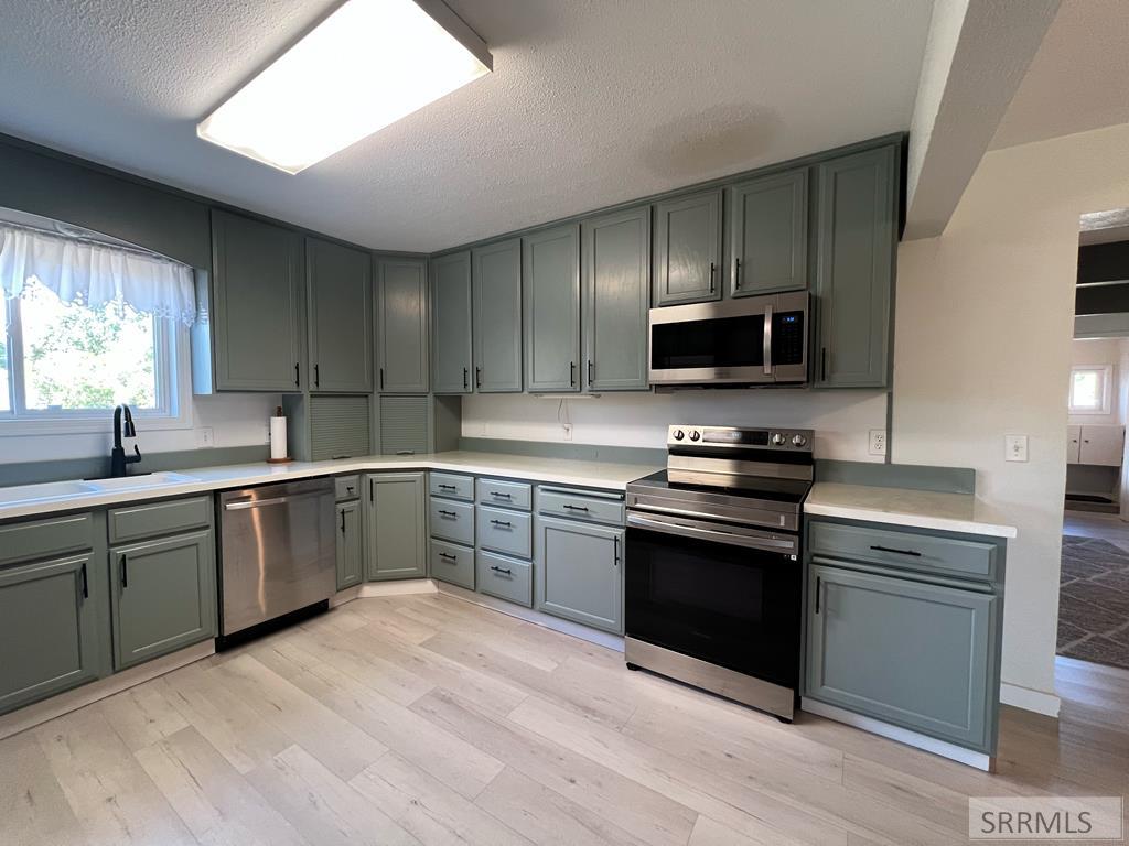 322 N St Charles Street