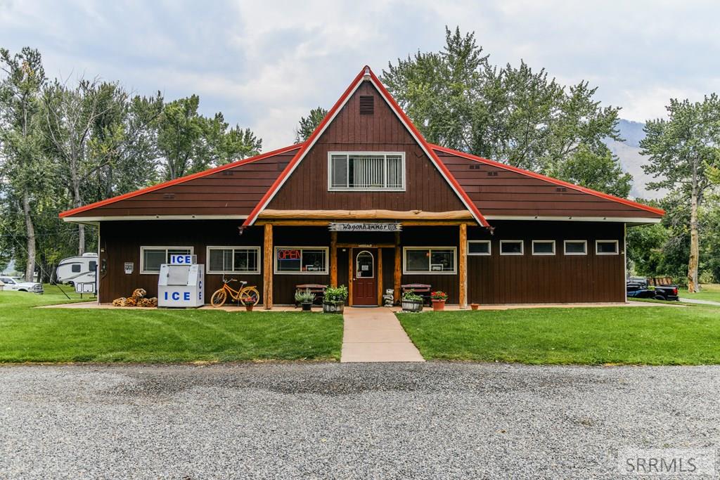1826 N Hwy 93