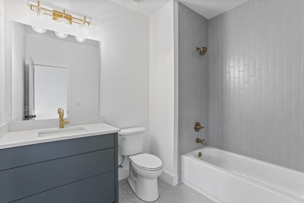 5895 Riverwood Drive