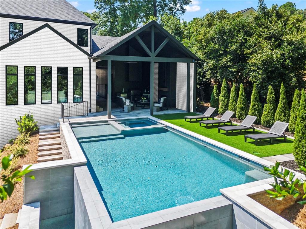 4815 Merlendale Court