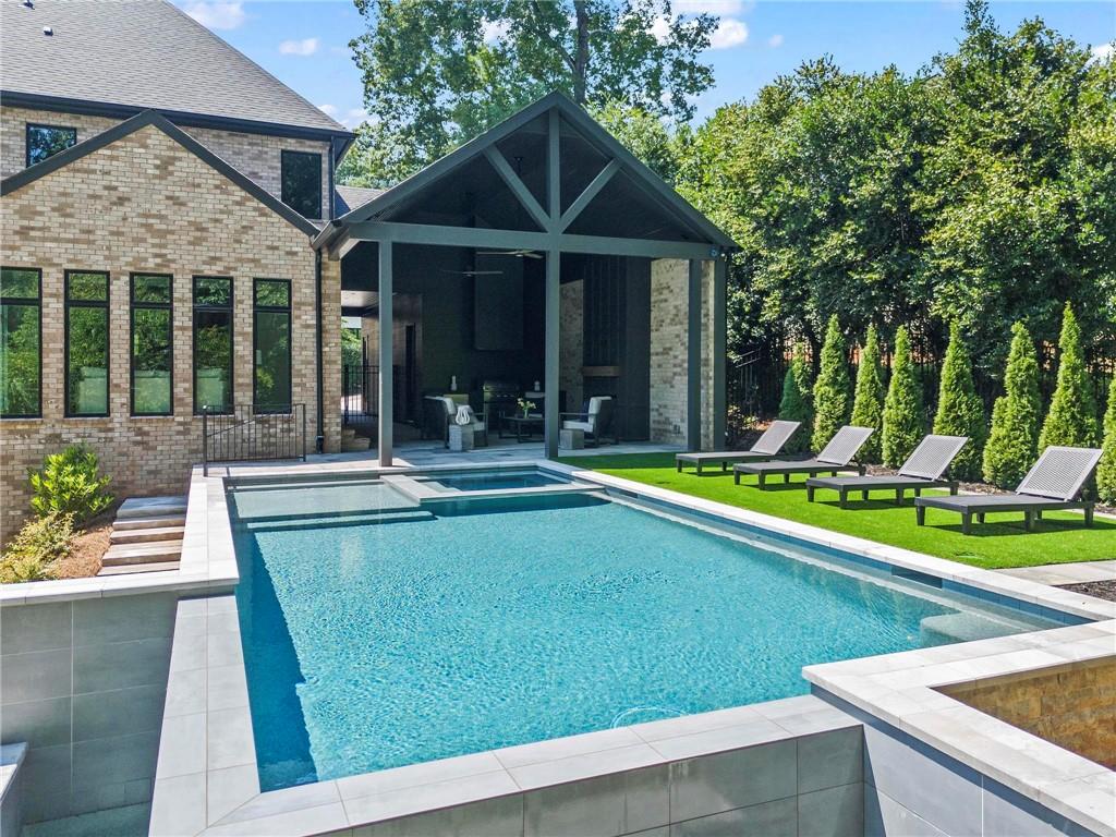 4815 Merlendale Court