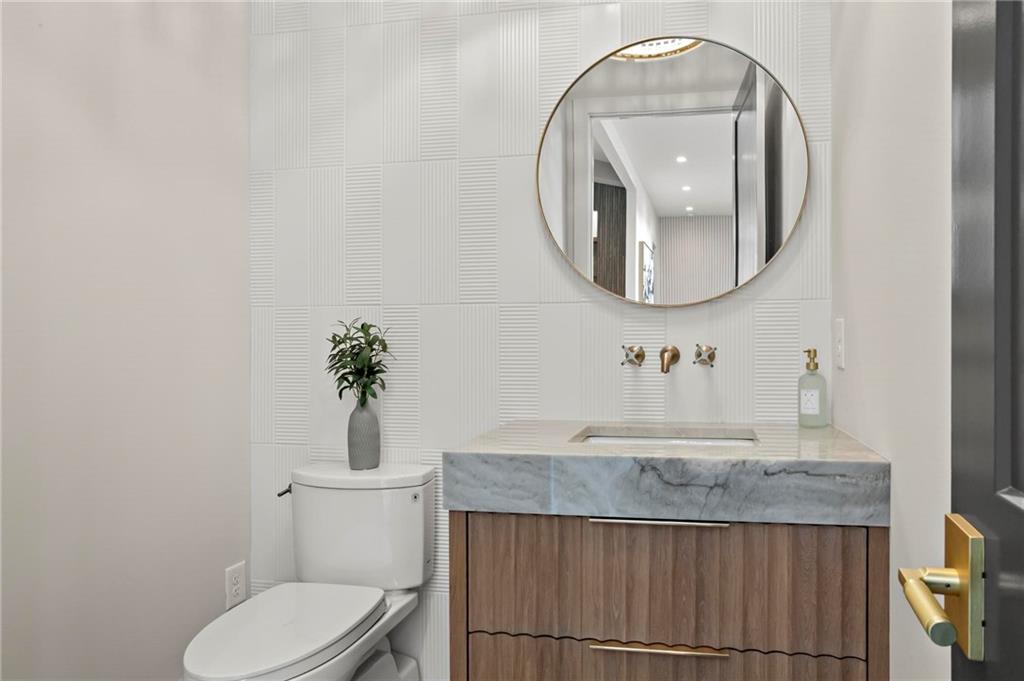 4785 Merlendale Court