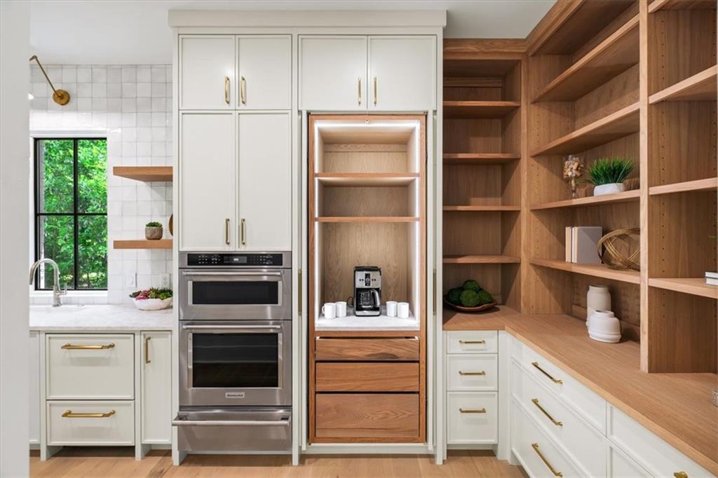 4785 Merlendale Court