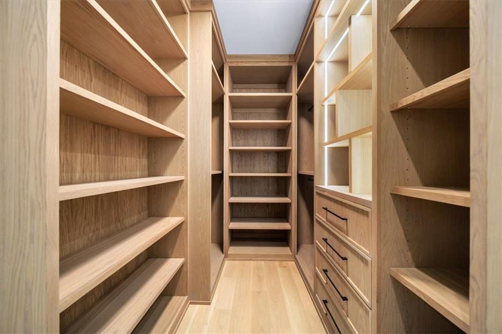 4785 Merlendale Court