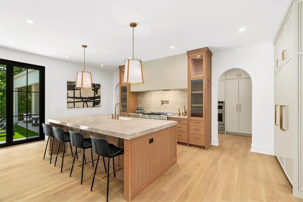 4785 Merlendale Court