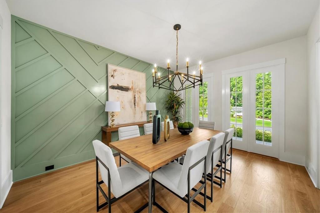 6175 River Shore Parkway