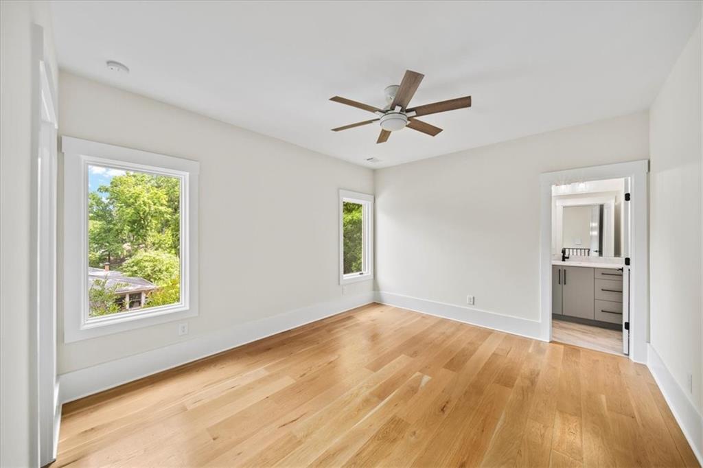 6175 River Shore Parkway