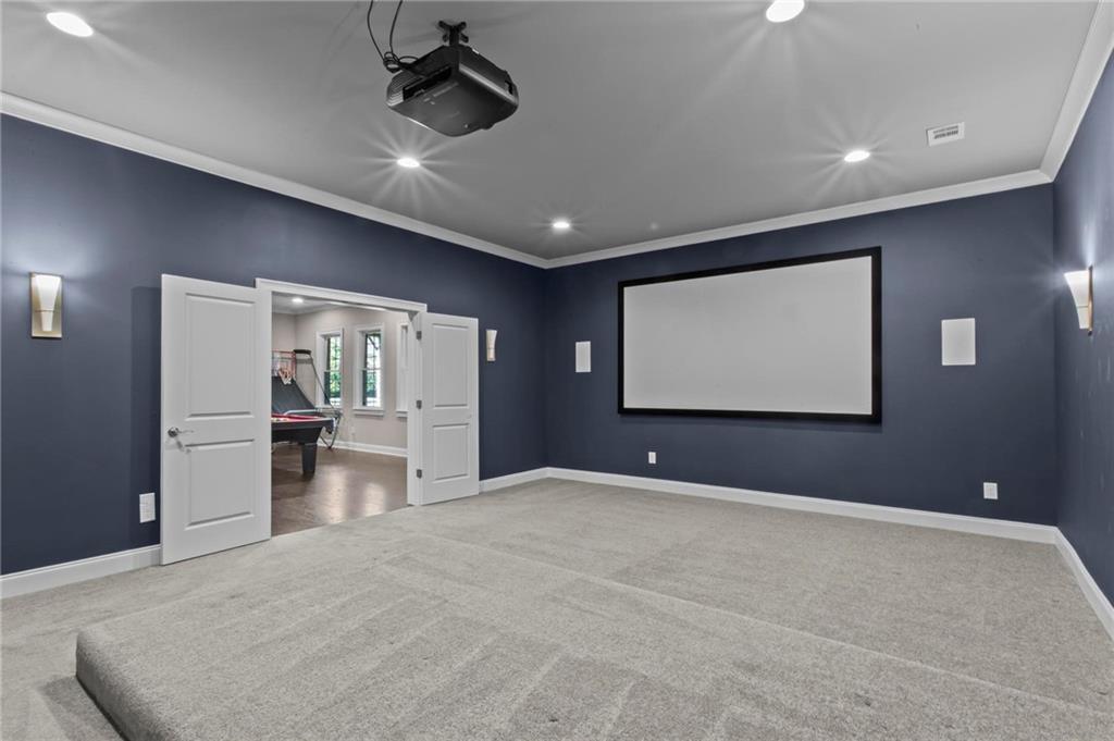 490 Belada Boulevard