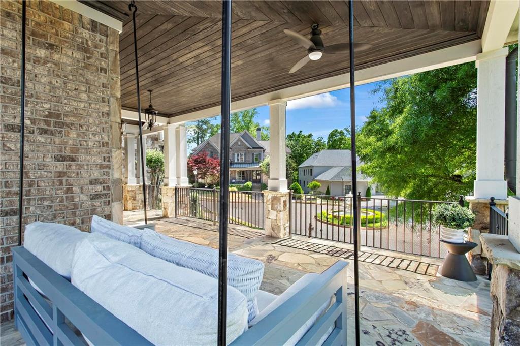 490 Belada Boulevard