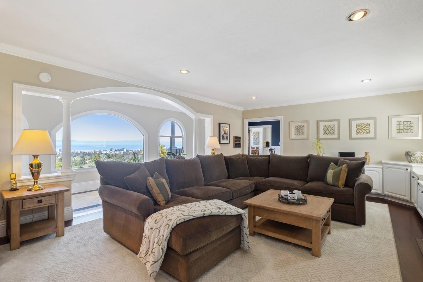 2500 Summit DR