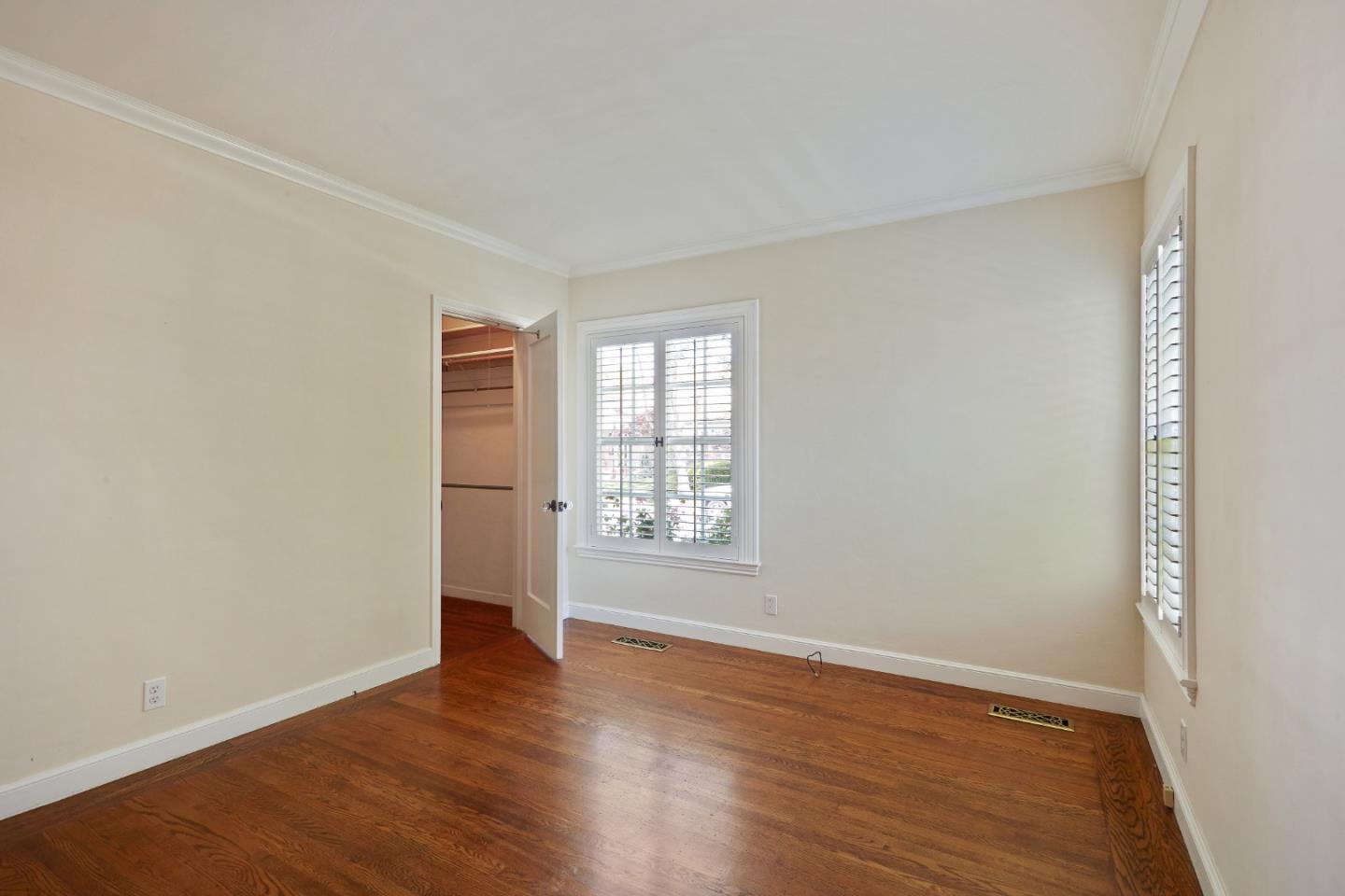 501 Avila RD