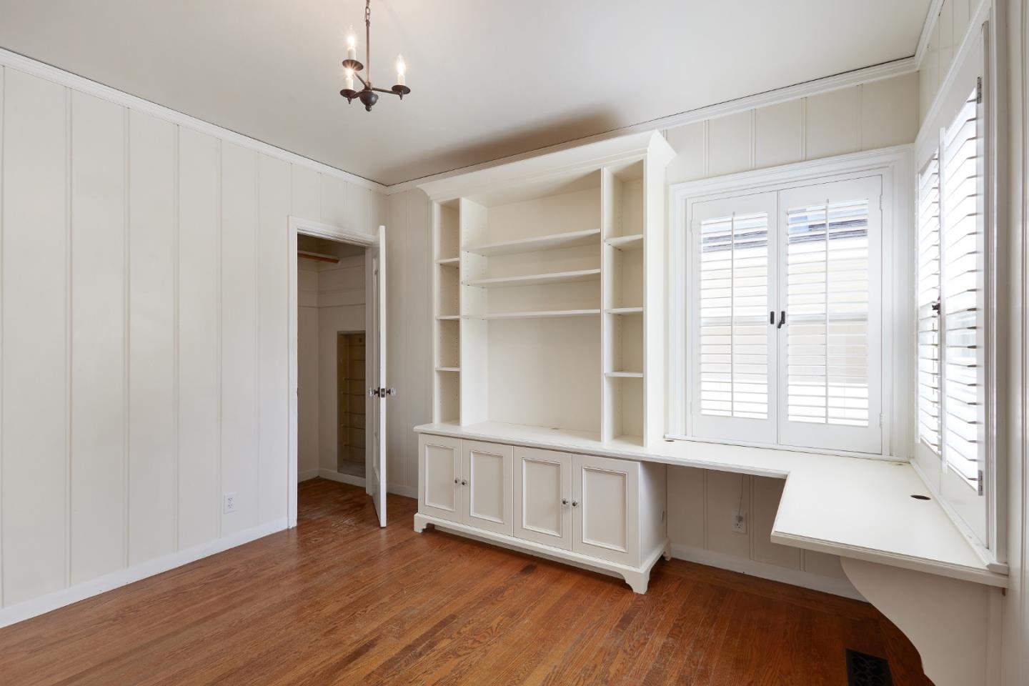 501 Avila RD