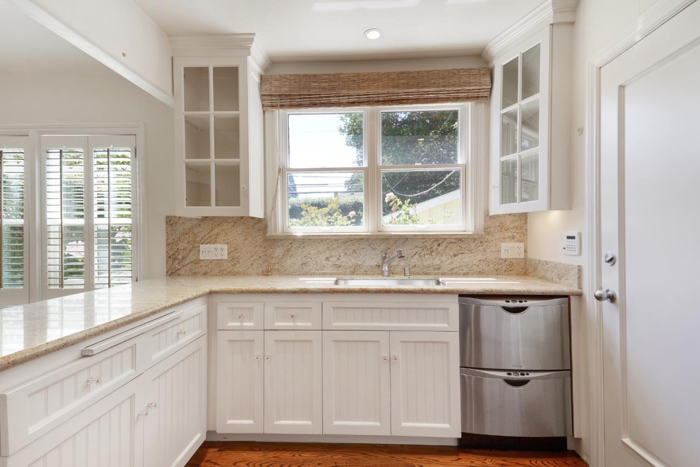 501 Avila RD