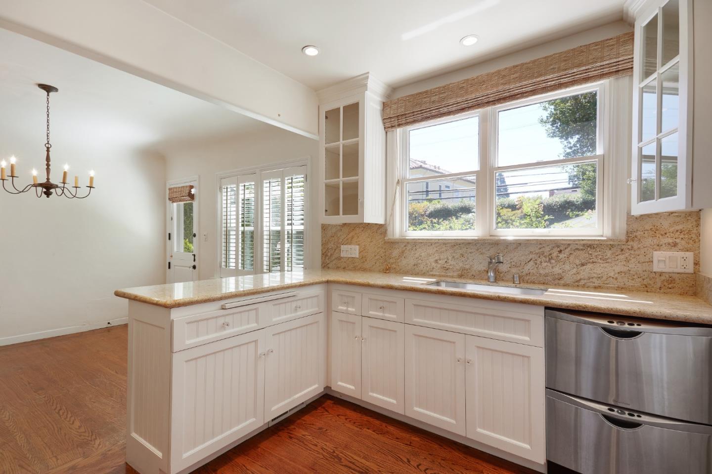 501 Avila RD