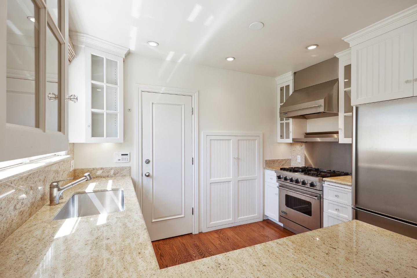 501 Avila RD