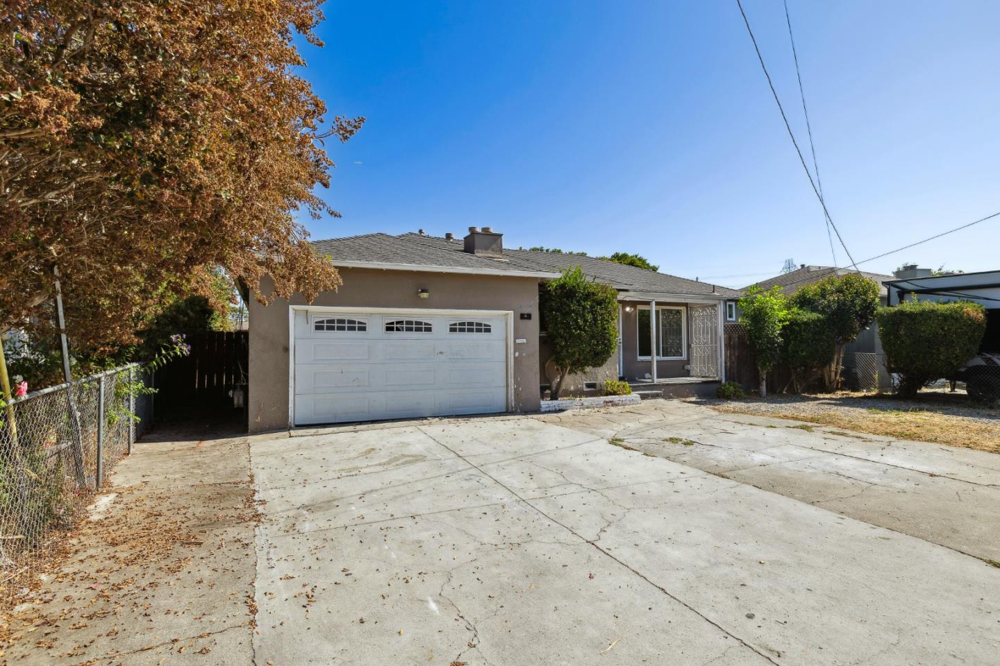 224 Wisteria DR