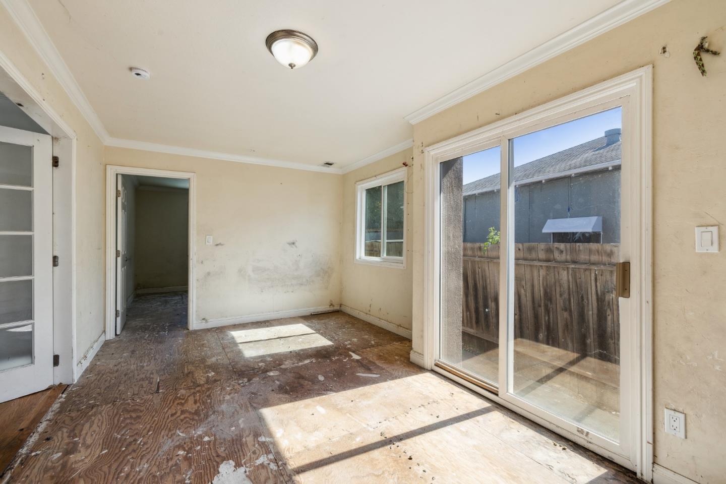 224 Wisteria DR