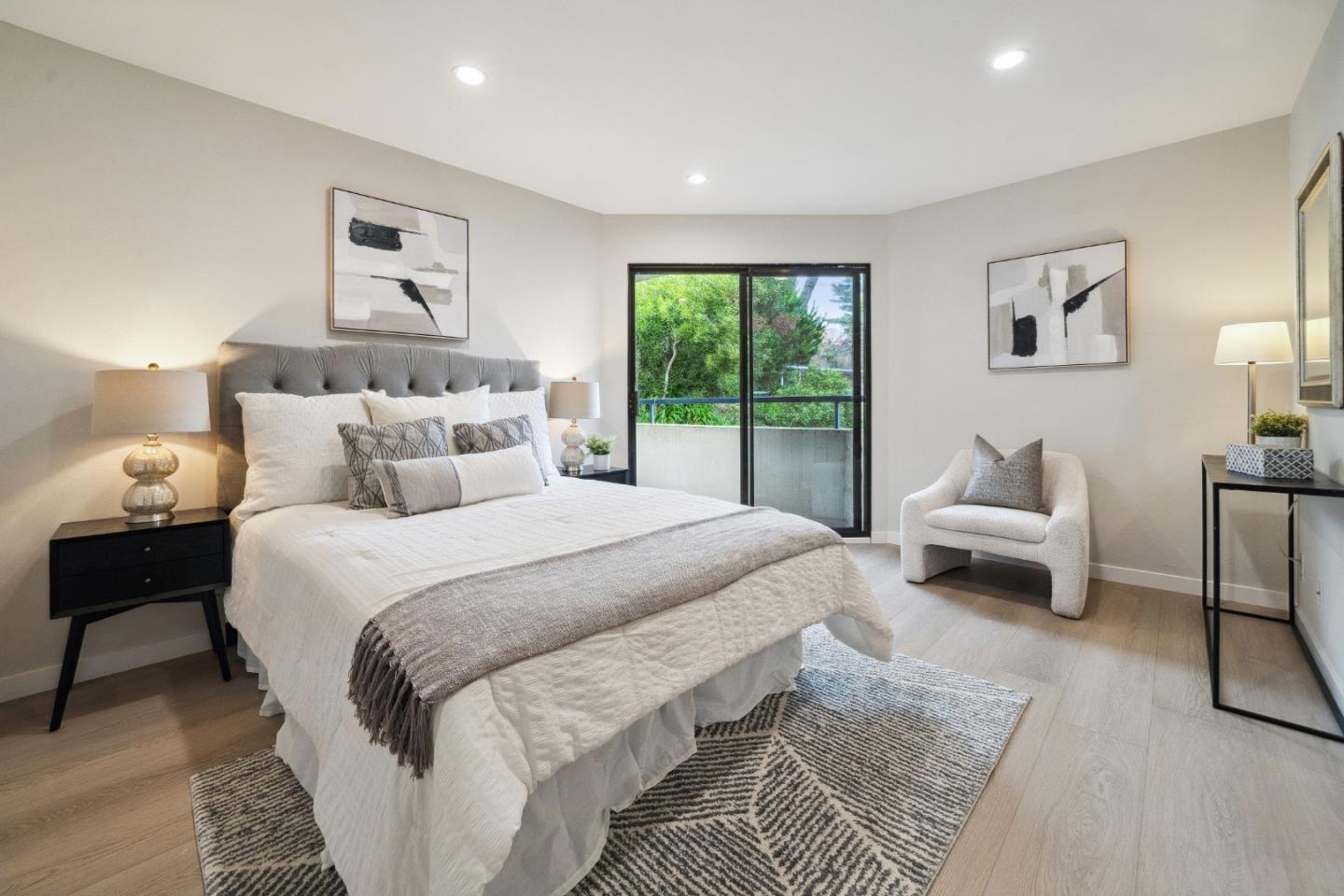 1551 Southgate AVE 223