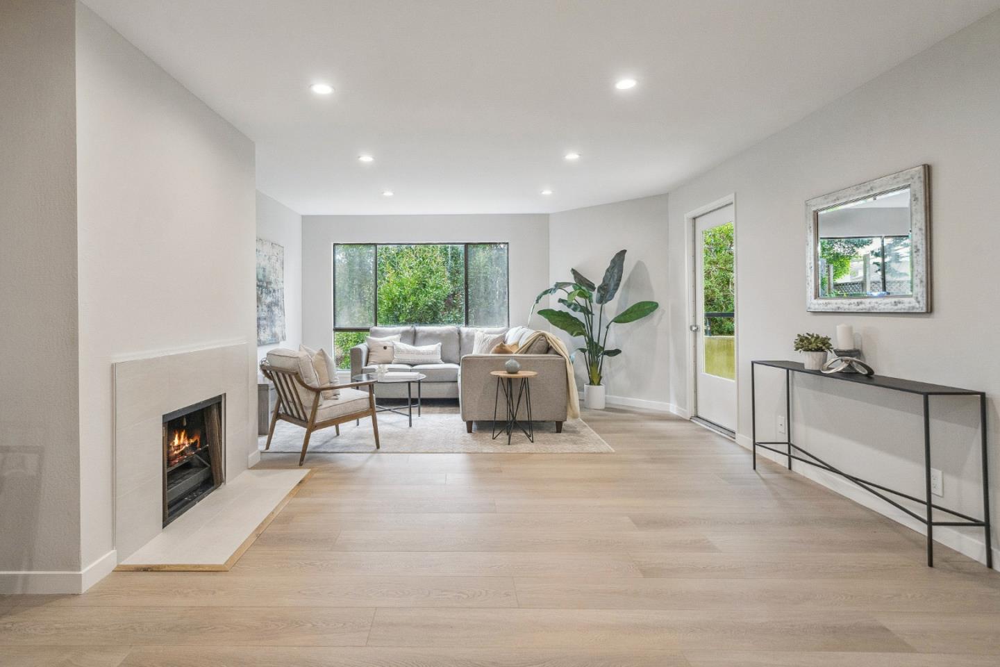 1551 Southgate AVE 223