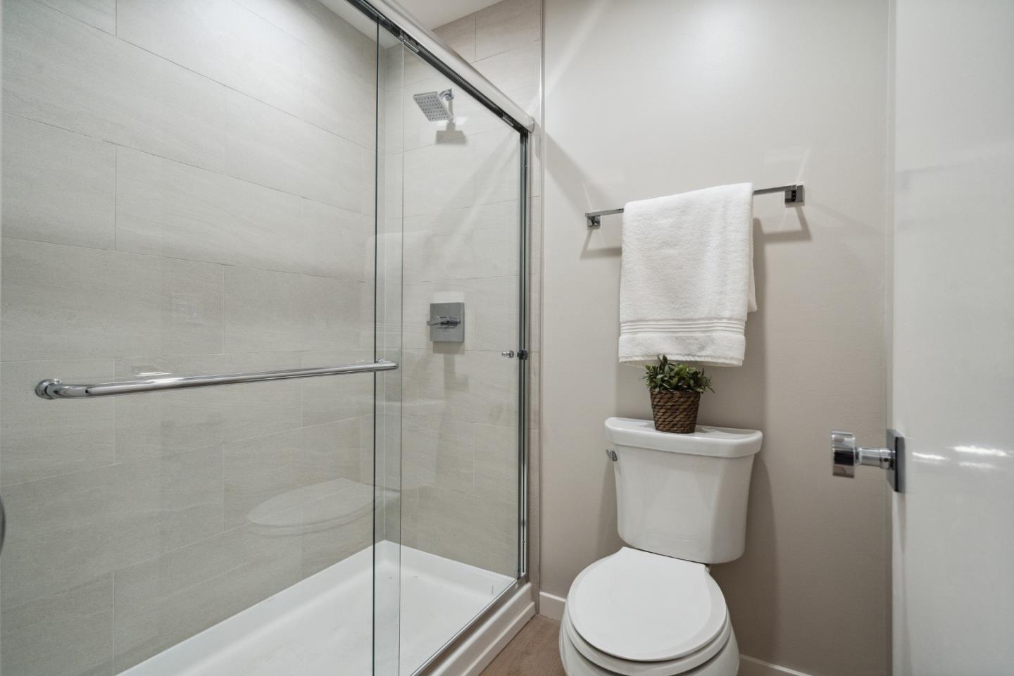 1551 Southgate AVE 223