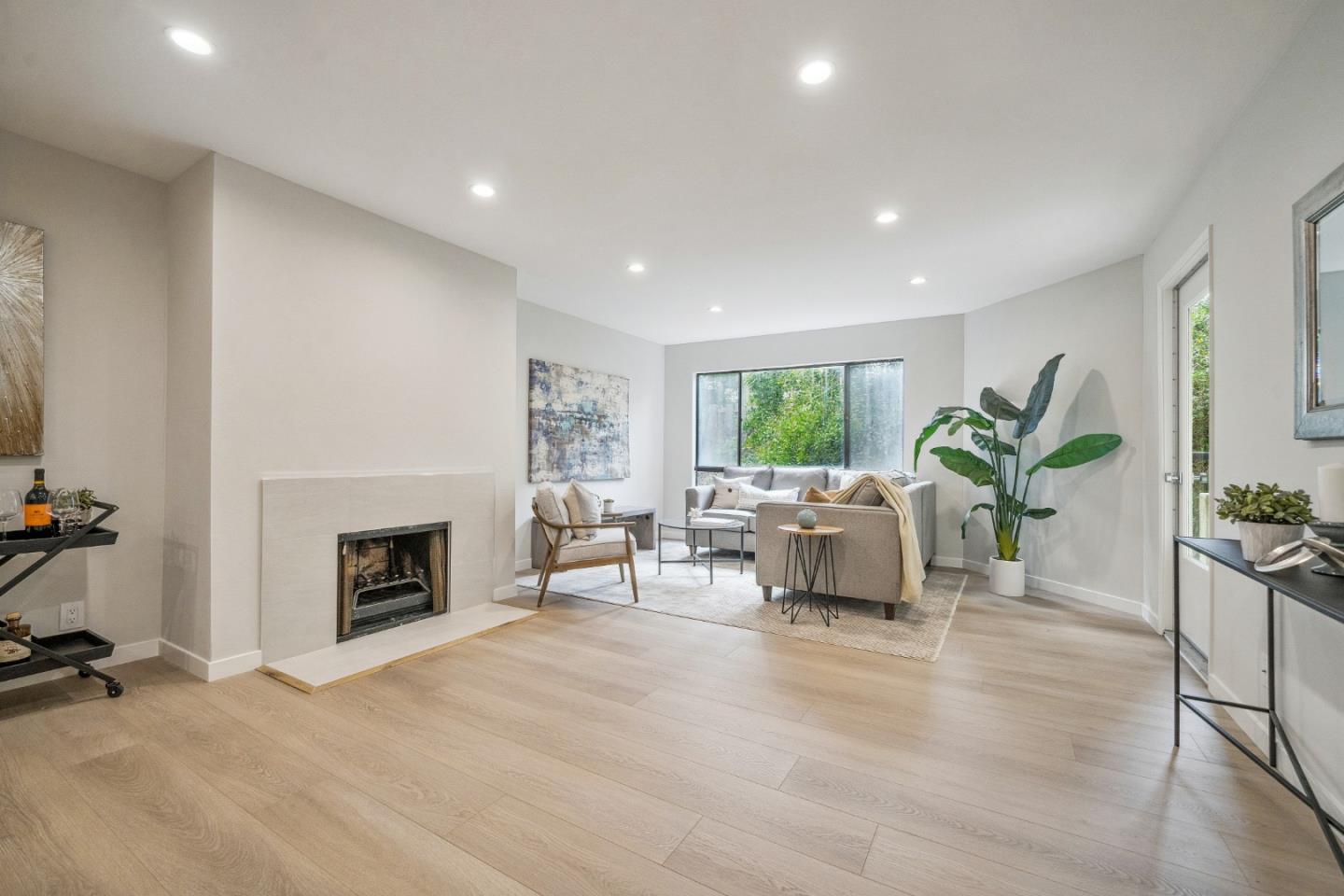 1551 Southgate AVE 223