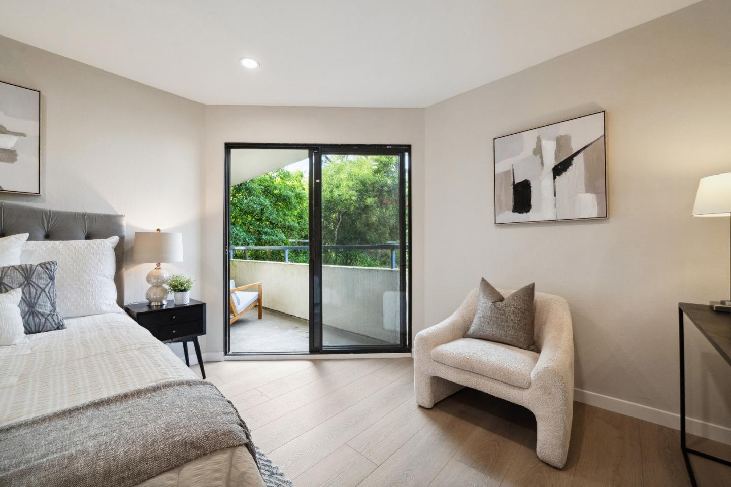 1551 Southgate AVE 223