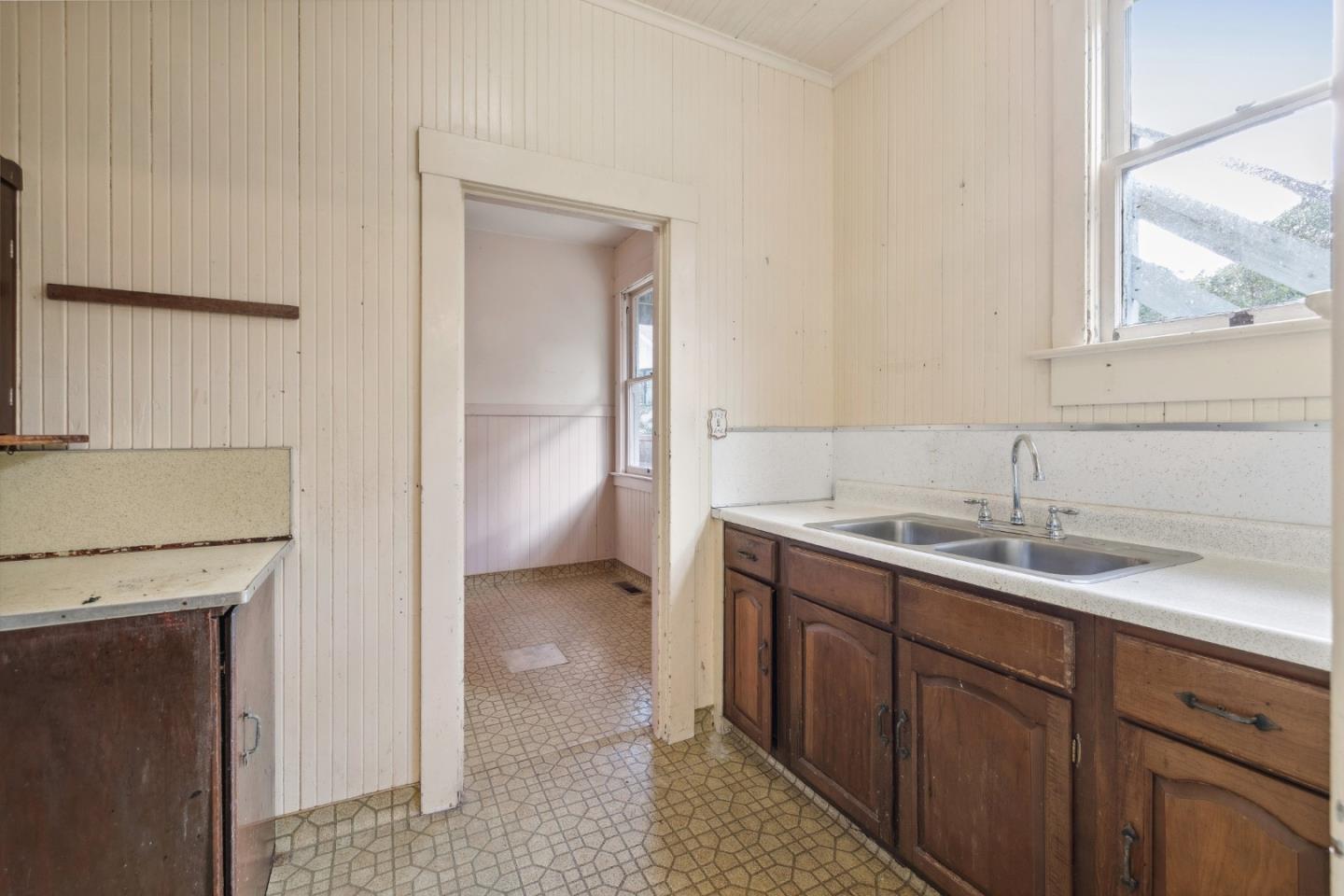 9 Olema RD