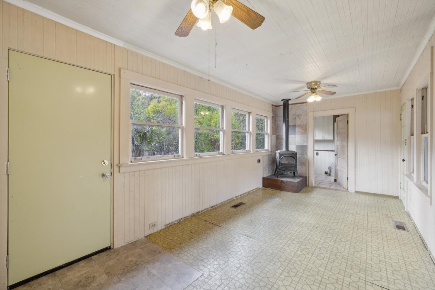 9 Olema RD