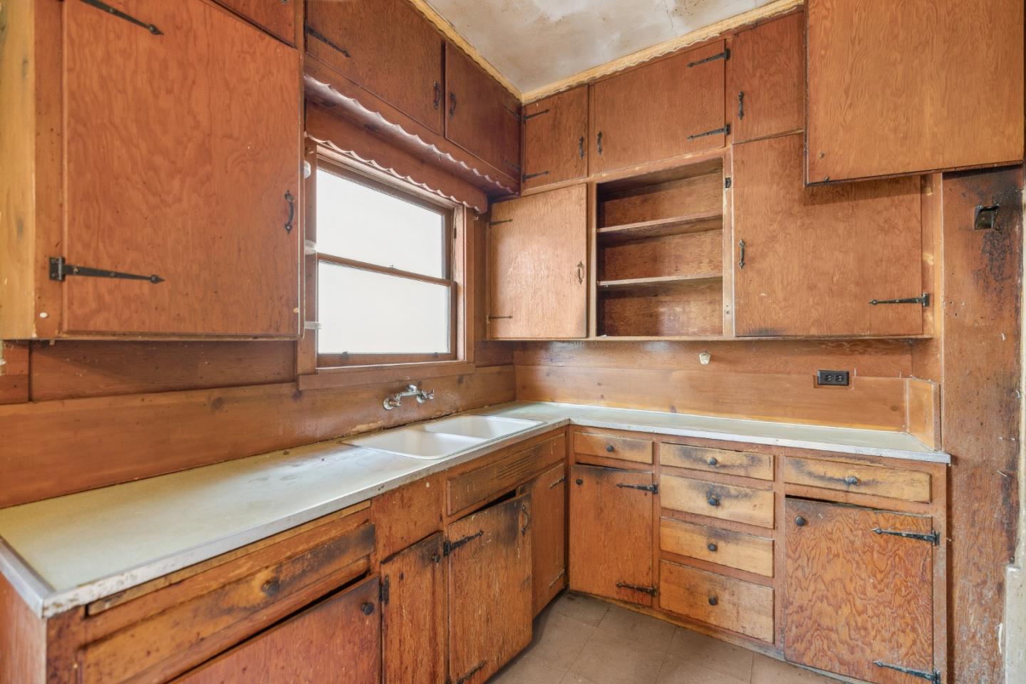 8 Marin RD