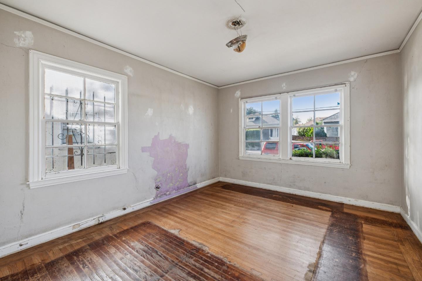 314 East Santa Inez Avenue