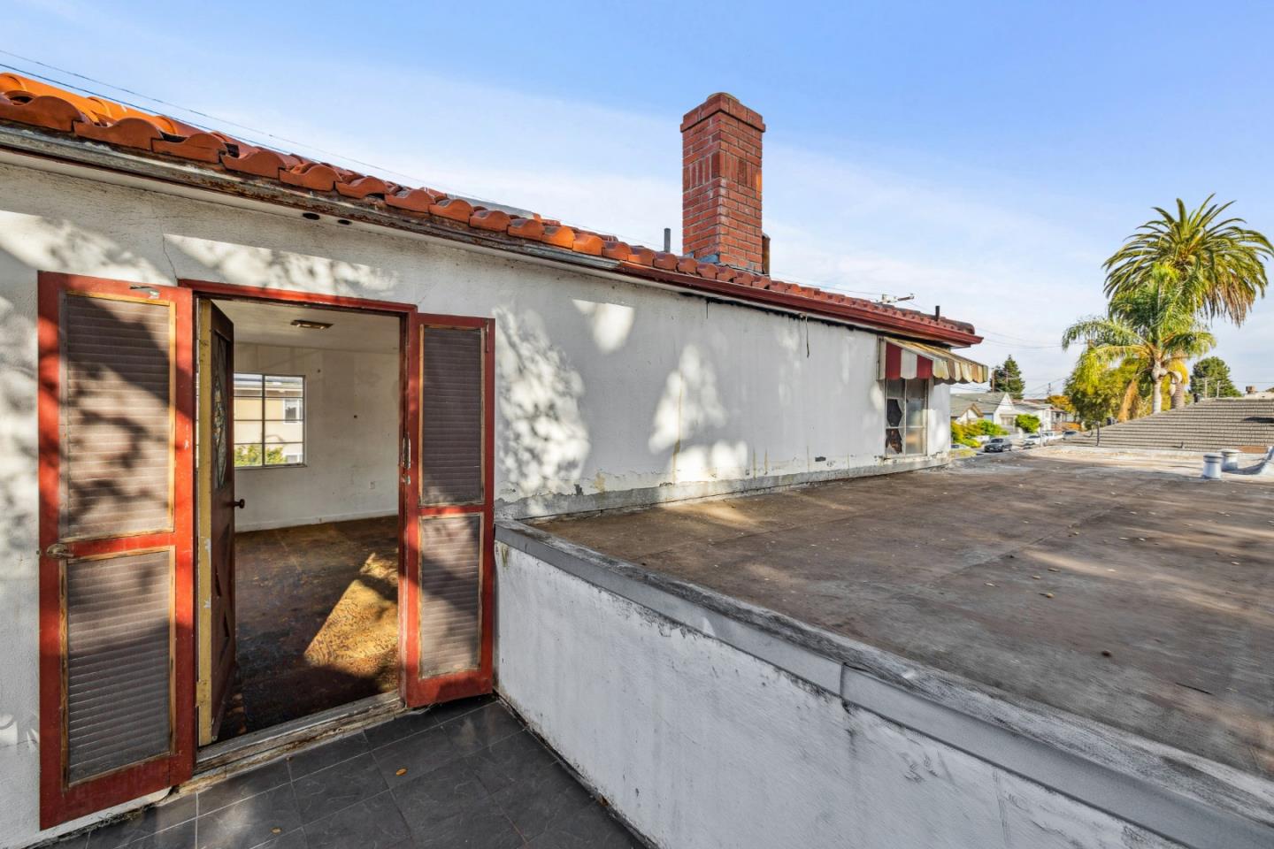 314 East Santa Inez Avenue