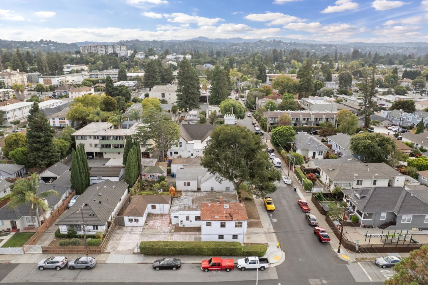 314 East Santa Inez Avenue