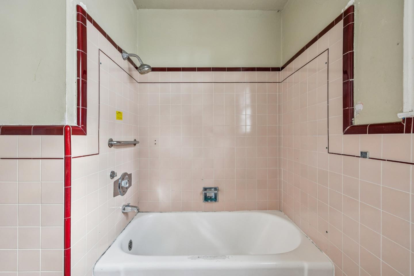 314 East Santa Inez Avenue